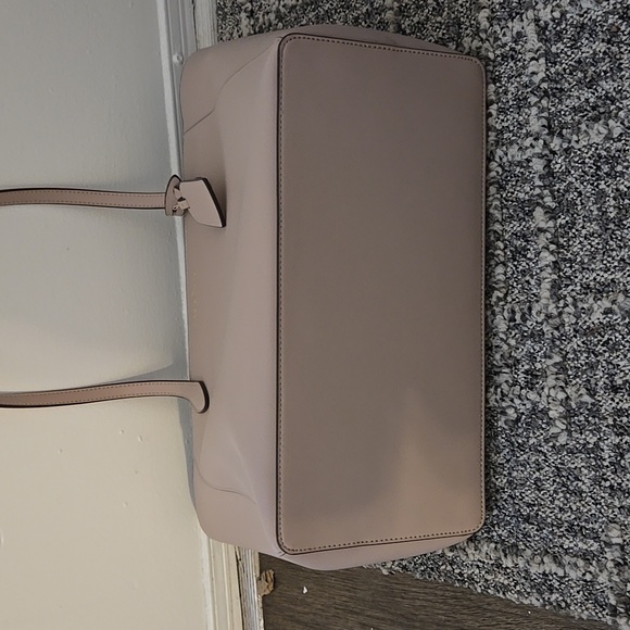 Kate Spade tote - Picture 4 of 8
